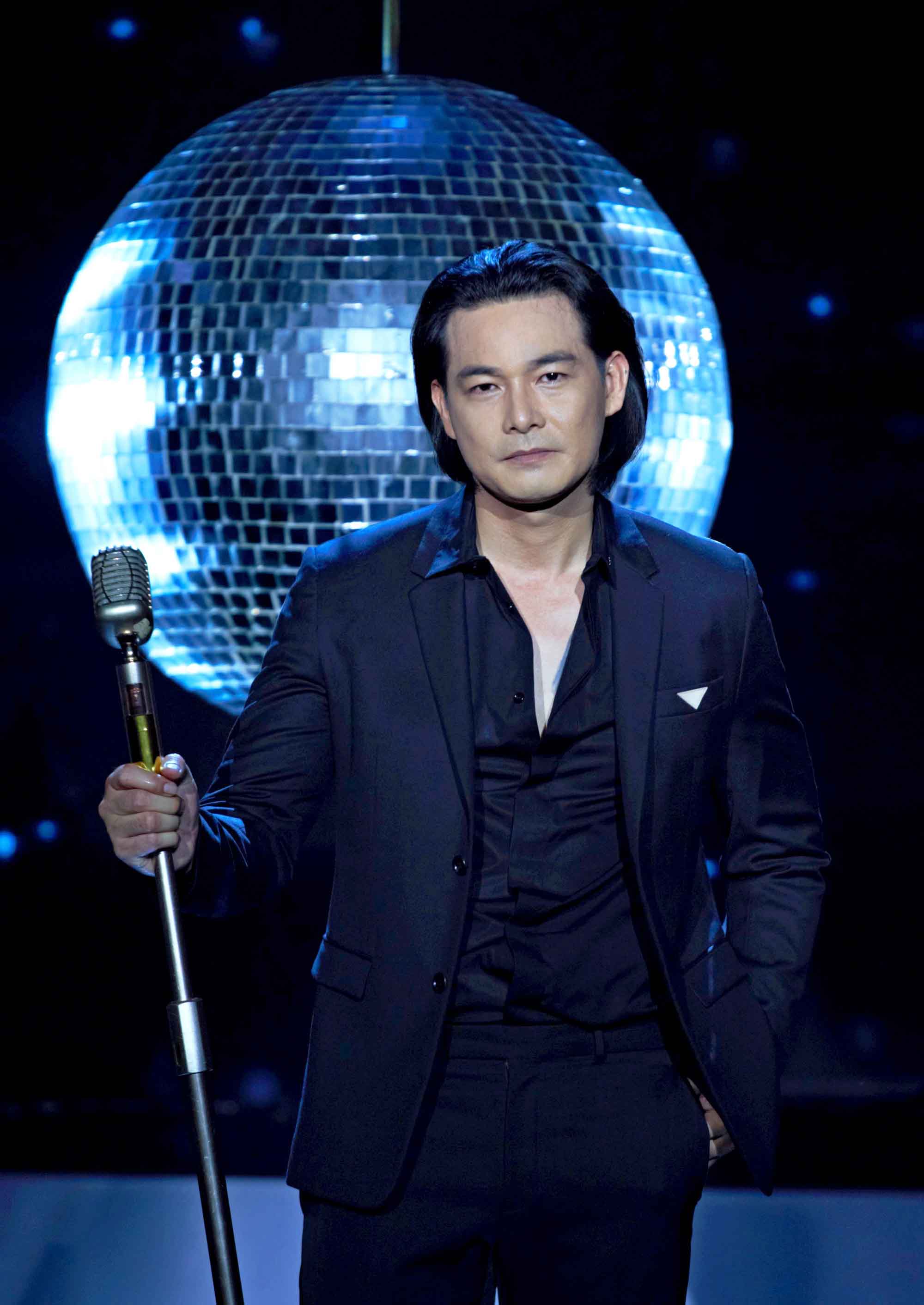 Quách Ngọc Ngoan tham gia cuộc thi 