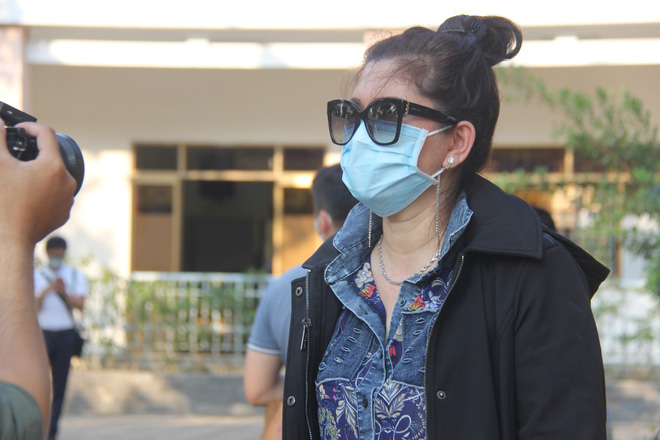 BN64 và BN79 chia sẻ cảm xúc sau khi điều trị thành công bệnh.