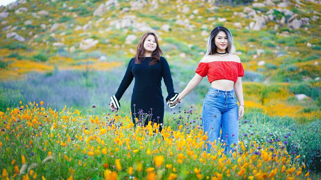 Ngọc Thanh Tâm bên mẹ.