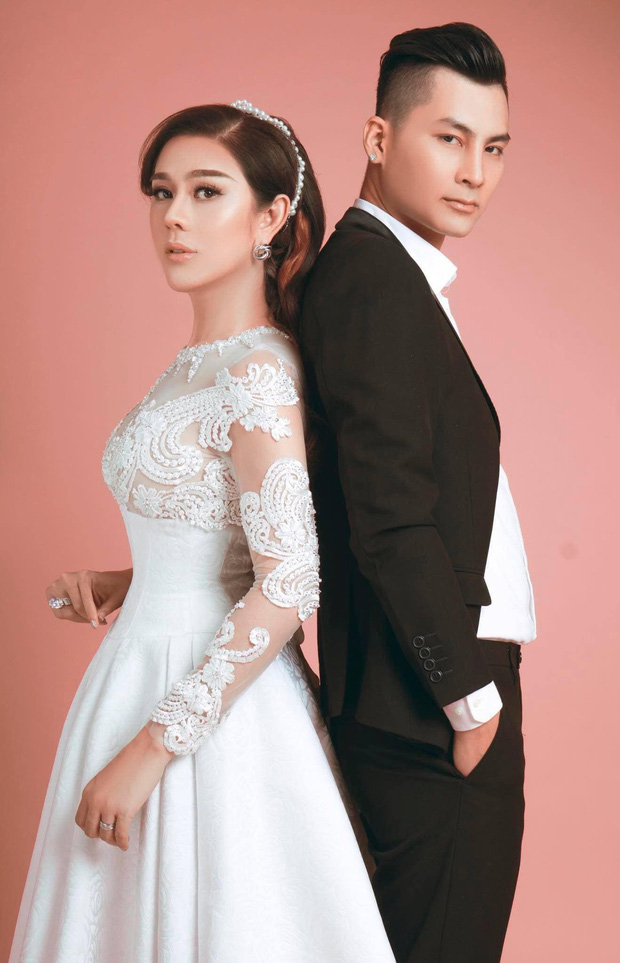 Ảnh cưới vợ chồng Lâm Khánh Chi.
