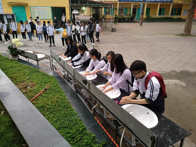 Học sinh THCS, THPT, giáo dục thường xuyên, giáo dục nghề nghiệp, đại học đi học trở lại từ 21/4