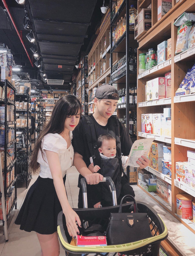 Gia đình nhỏ hạnh phúc