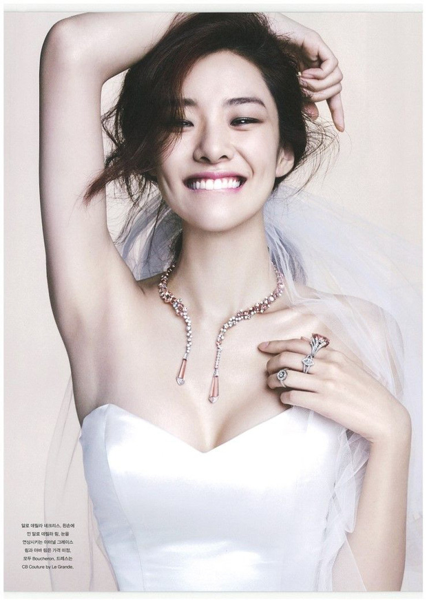 ... hẹn hò chân dài Hàn kiều Stephanie 1 năm nay. Tuy nhiên đến nay, cặp đôi này đã chia tay