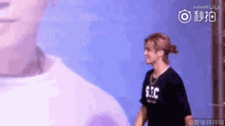 Bê bối hôn fan nữ từng gây xôn xao 1 thời