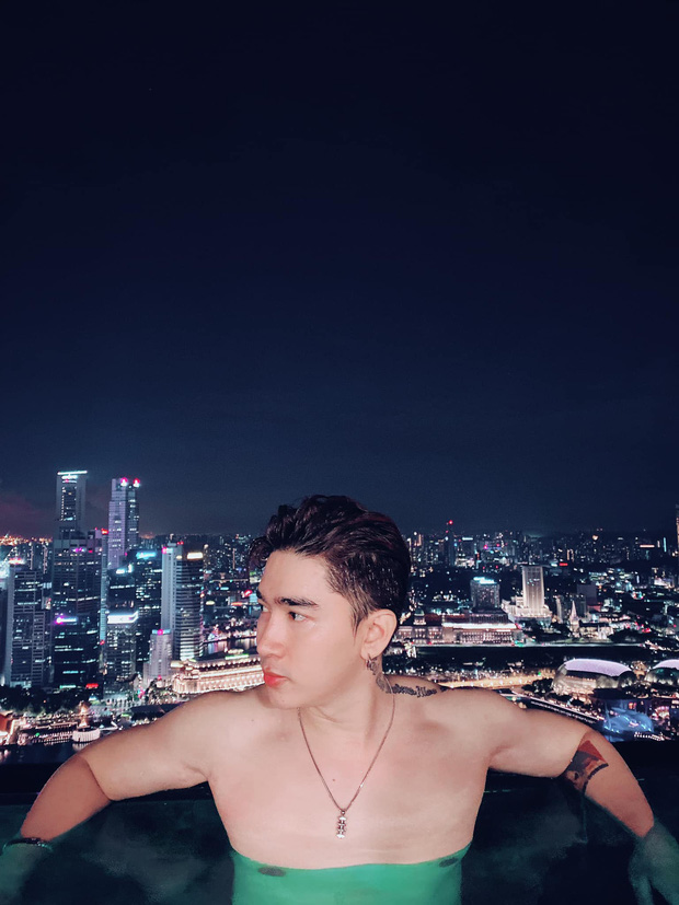 Hình ảnh của Lan Ngọc và Chi Dân dù đăng ở hai thời điểm khác nhau nhưng khung cảnh lại không thể tránh được nghi ngờ hai người đã đi du lịch chung.