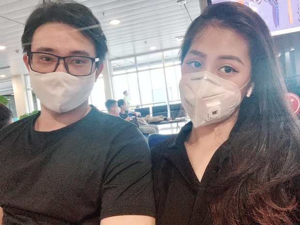 Sau một thời gian hẹn hò, hiện bạn gái Đông Hùng đã mang thai con đầu lòng cho anh và cả hai sẽ sớm tổ chức đám cưới trong thời gian không xa.