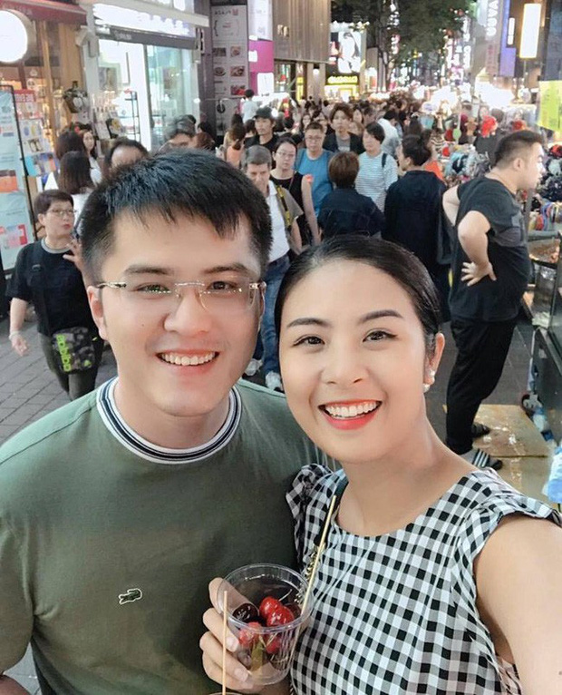 Hiện người hâm mộ đang rất mong chờ đám cưới của cặp đôi sau khi hết dịch.