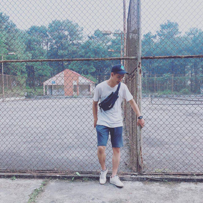 Hình ảnh cậu út cũng cao to, đẹp trai của cô nàng Huyền Thương.