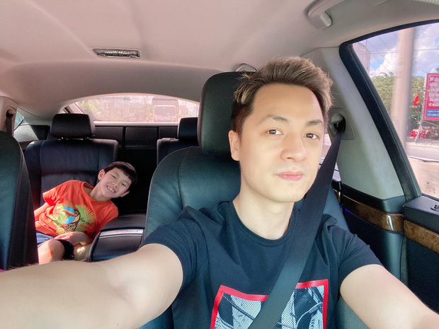 Đăng Khôi và con trai đã lái xe xuống Cần Thơ chờ đón Thủy Anh về nhà từ chiều ngày 7/5 vừa qua.