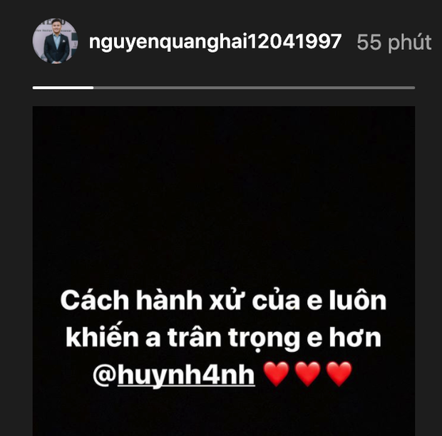 Dòng trạng thái đăng lúc nửa đêm ngày 24/5 của Quang Hải.