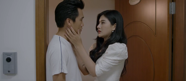 Kim muốn tiến tới một mối quan hệ mới với Bách