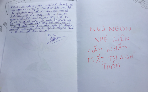 Phương Anh thì cho rằng Kiên là cậu bé ngoan hiền nhất mà em biết.