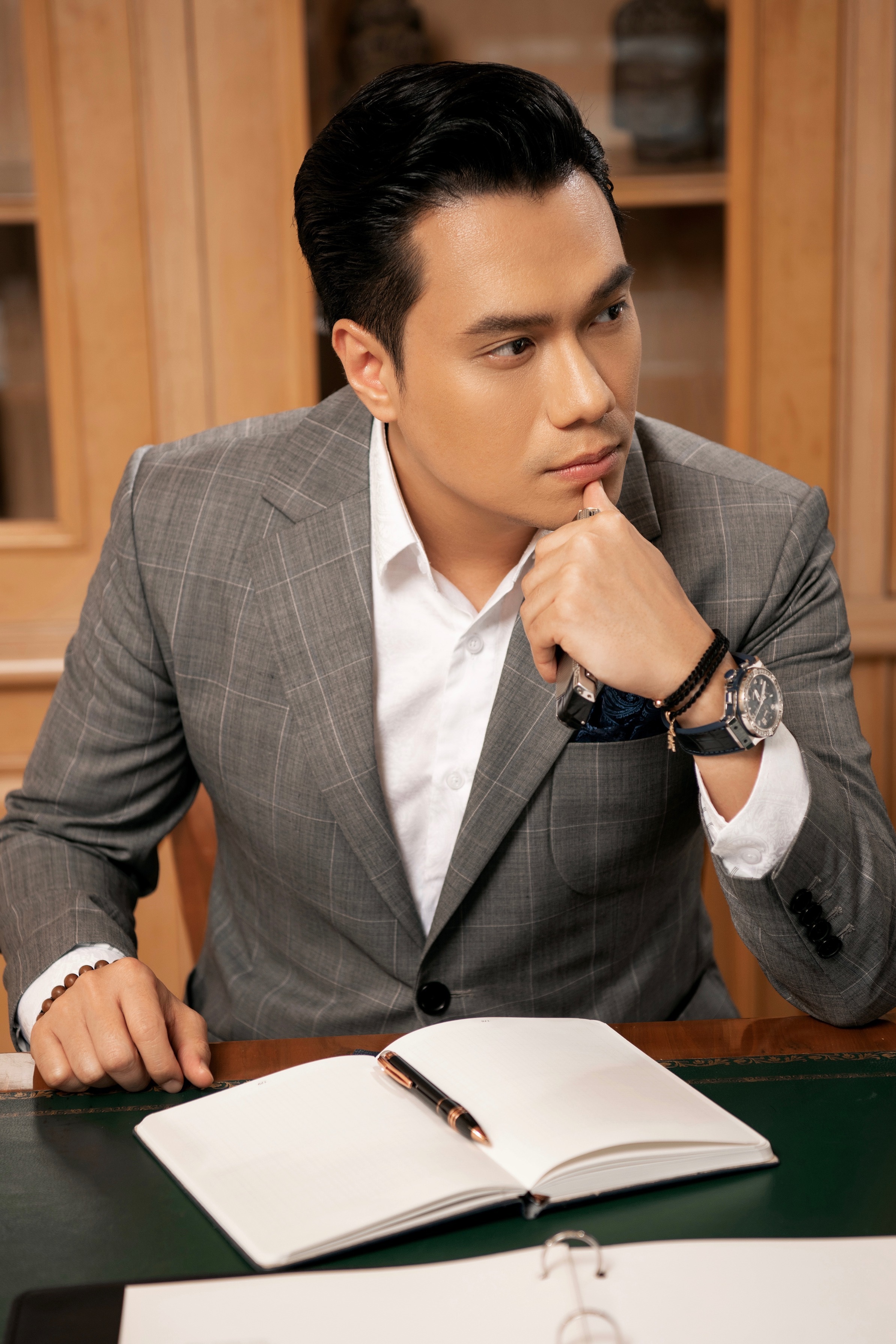 Việt Anh bất ngờ bị vô hiệu hoá tài khoản Facebook cá nhân sau khi đăng đàn bức xúc nói về một công ty bảo hiểm