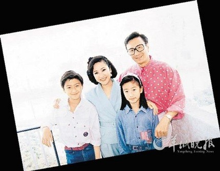 Gia đình Tạ Đình Phong