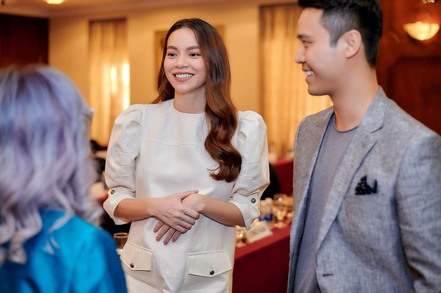 Cách đó không lâu, Hà Hồ có một chuyến nghỉ mát kéo dài cùng đại gia đình ở Quảng Bình.