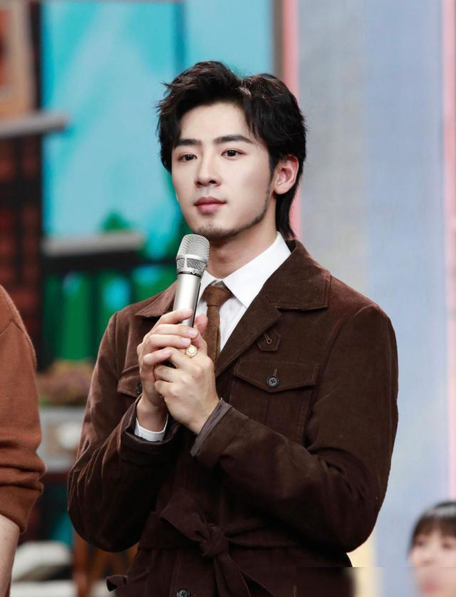 Hai nhân vật nhận chỉ trích nhiều nhất từ phía công chúng vì gian lận thành tích học tập