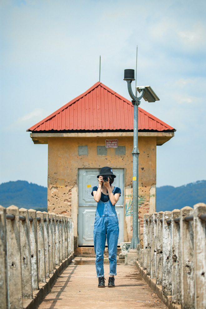  Nguyễn Ly - cô gái sinh năm 1995 đến từ Thái Bình. 