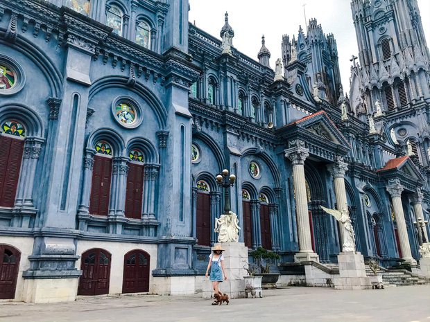 Ly tại nhà thờ Bác Trạch, Thái Bình