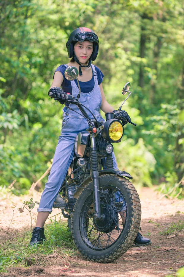 Chiếc xe đồng hành cùng Ly trên mỗi cung đường