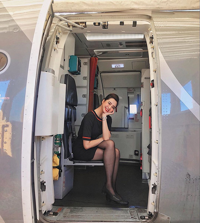 Hình ảnh trên MXH của Khánh Linh khiến nhiều người thích thú, quan tâm.