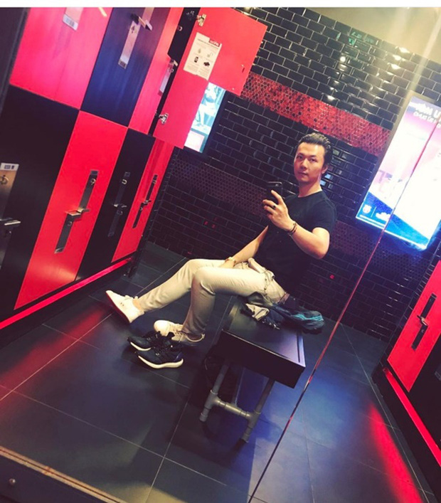 Tuy nhiên, Nhật Vũ lại chọn lối sống khá giản dị, không khoe khoang