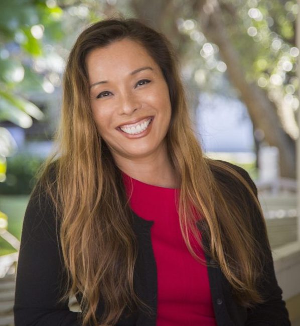 Tiến sĩ Tâm lý học Tracy Hutchinson.