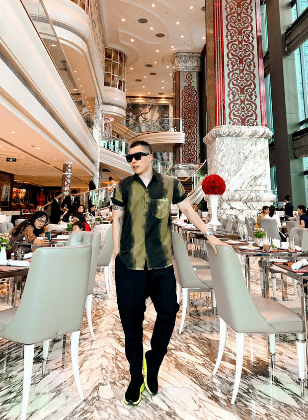 Hiện Vũ Khắc Tiệp đang có mặt tại TP.HCM.