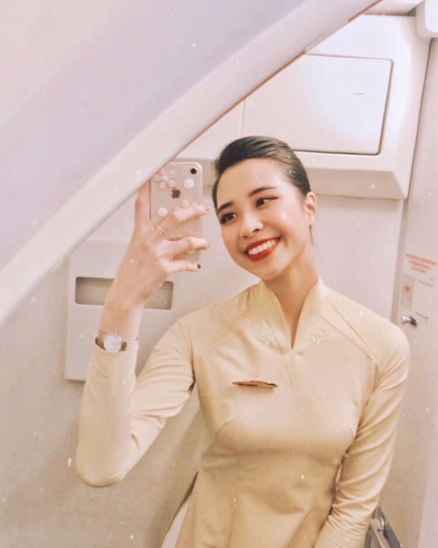 Tống Khánh Linh là tiếp viên trưởng trẻ nhất của Pacific Airlines