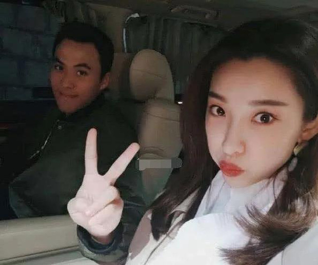 Hà Du Khải và Tề Kiều.