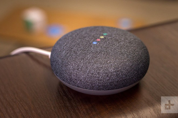 Dường như Google Home vẫn đang ngấm ngầm nghe ngóng mọi tiếng động xung quanh, ngay cả khi nó không được kích hoạt bằng wake word.