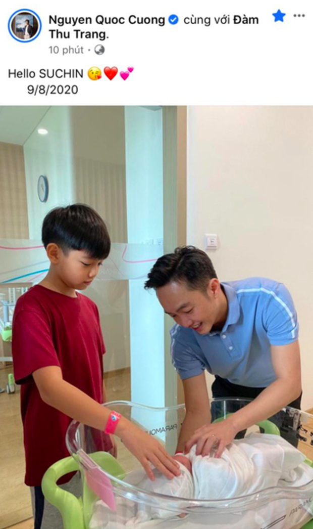 Sáng nay (9/8), con gái đầu lòng của Cường Đô La và Đàm Thu Trang đã chào đời.