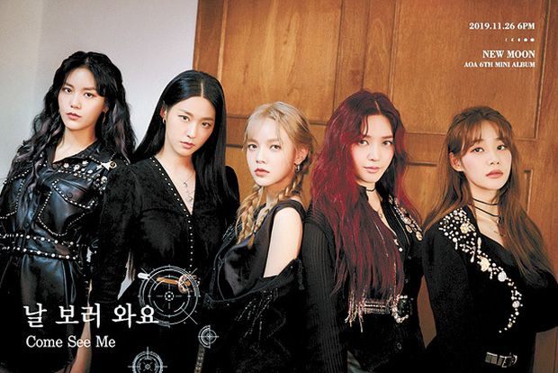 Jimin là kẻ bắt nạt, nhưng các thành viên khác cũng chỉ đứng nhìn, không một ai dám lên tiếng bảo vệ Mina.