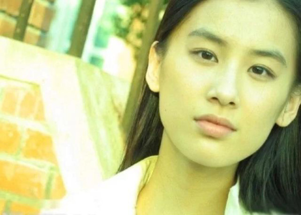 Vẻ đẹp thanh thuần của Huỳnh Thánh Y