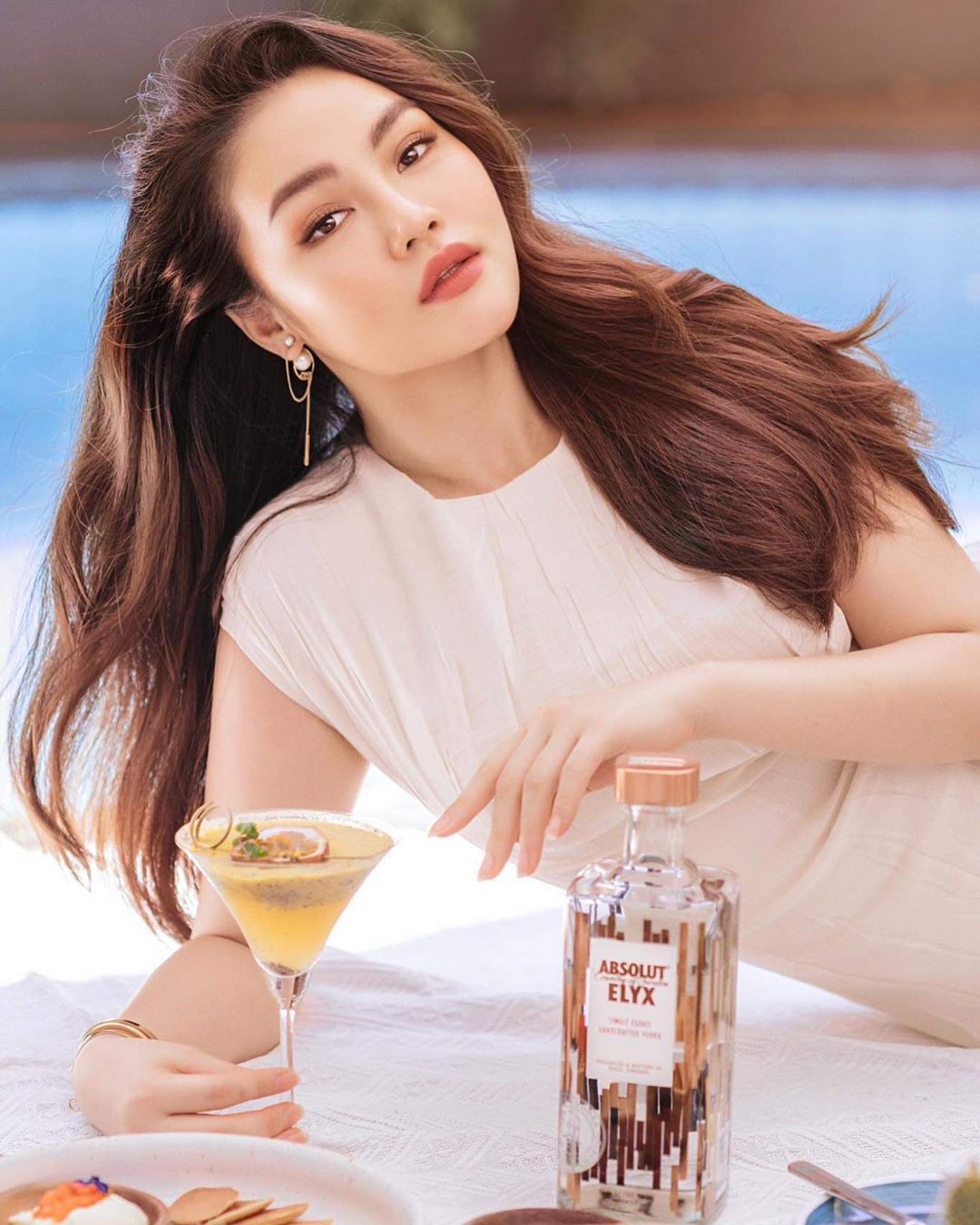 Vẻ đẹp cực cuốn hút và quyến rũ của Trần Viên Ngọc Trân.