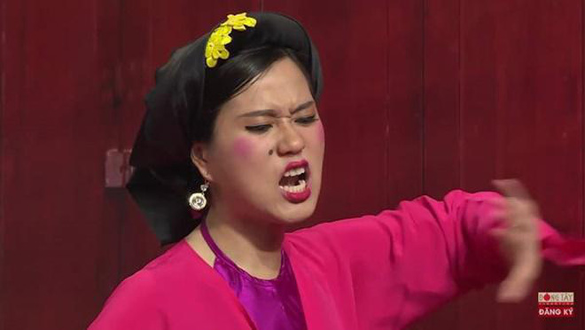 Thời gian đó, Lâm Vỹ Dạ thường đảm nhận những vai diễn có vẻ ngoài kém sắc, một phần lý do là vì cô không tự tin về ngoại hình.