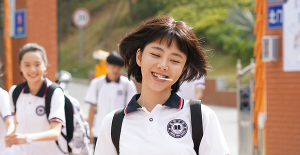 Lý Tiêm Tiêm - nữ chính hot nhất màn ảnh nhỏ bây giờ của Cbiz.