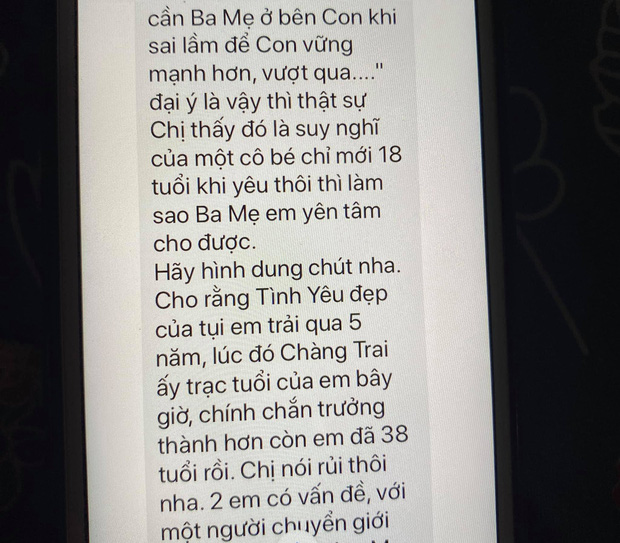 Nữ giảng viên Đại học cho rằng suy nghĩ của Miko chỉ dừng lại ở mức 18 tuổi, không thể làm bố mẹ yên tâm.