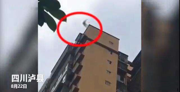 Những hình ảnh ghi lại toàn cảnh sự việc xảy ra