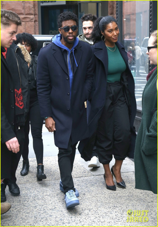 Cặp đôi từng xuất hiện bên nhau tại thảm đỏ sự kiện 1 lễ trao giải vào năm 2019. Sau đó, dường như cả hai trở nên công khai hơn khi liên tục đi cạnh nhau