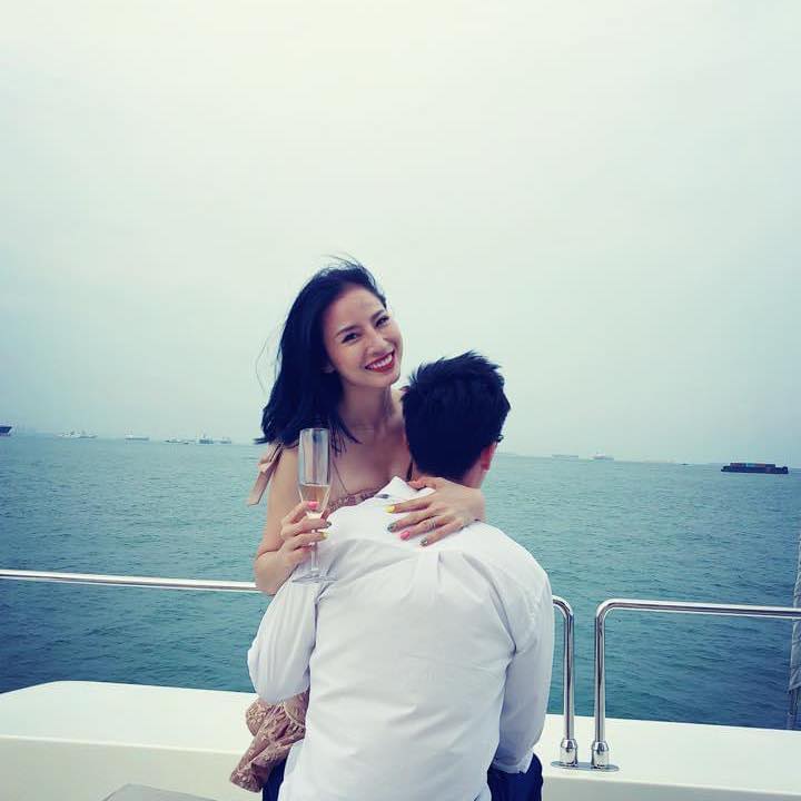 Hai vợ chồng Đăng Nguyên và Xari.