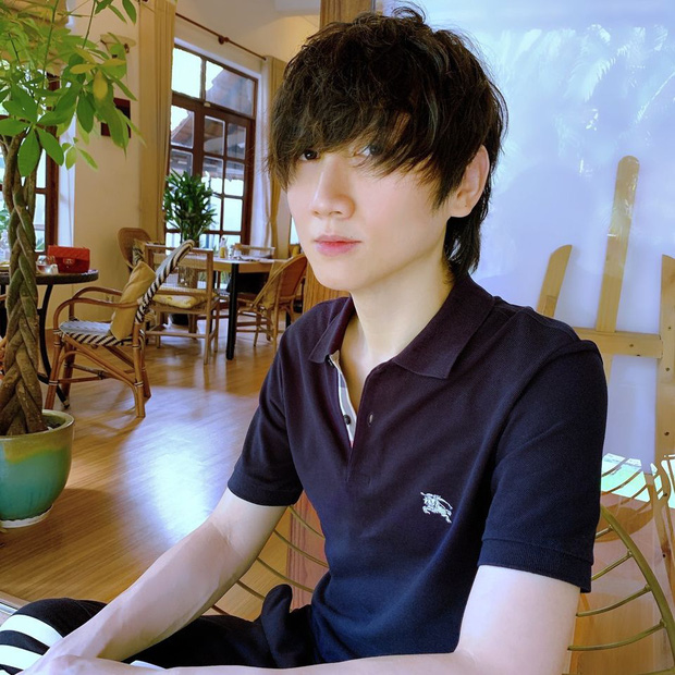 Mr.Siro gây hoang mang khi xuất hiện với hình ảnh gầy rộc, gương mặt hốc hác khó nhận ra