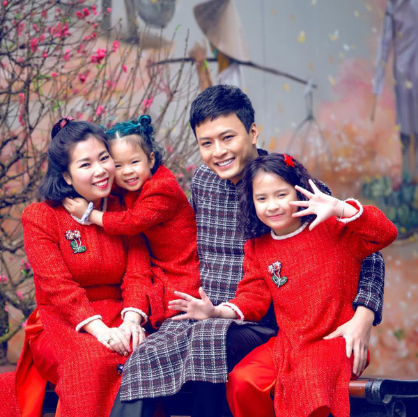 Gia đình hạnh phúc của Hồng Đăng.