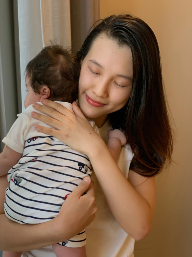 Hoàng Oanh phải hạ sinh quý tử một mình mà không có chồng