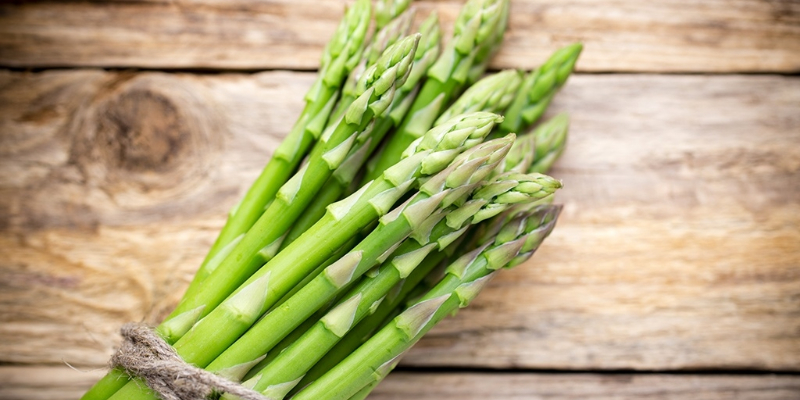 Măng tây là loại thực phẩm có tác dụng điều chỉnh huyết áp và có khả năng giảm rủi ro do tăng huyết áp.