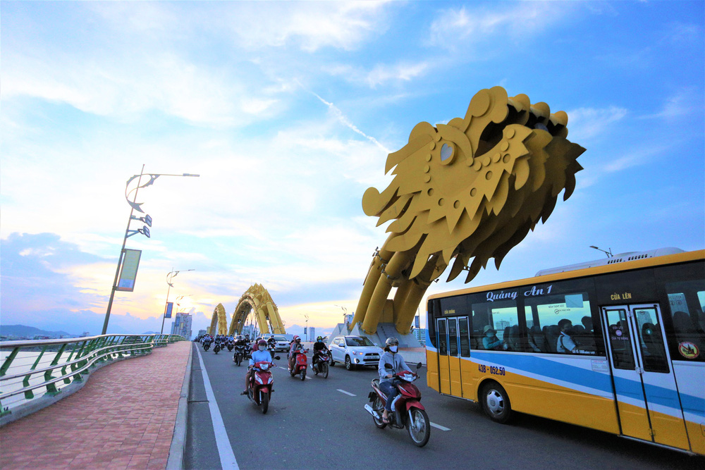 Từ 0h ngày 25/9, toàn TP. Đà Nẵng chuyển sang trạng thái hoạt động bình thường do kiểm soát được nguy cơ lây nhiễm dịch bệnh Covid-19