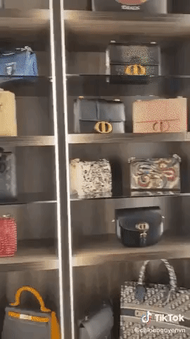 Bà xã của anh cũng sở hữu dàn phụ kiện 