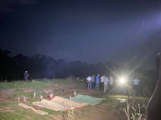 Thi thể các nạn nhân được tìm thấy