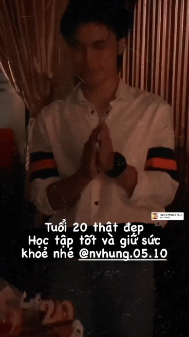 Clip chất lượng thấp nhưng nhan sắc của Văn Hùng chắc chắn là chất lượng cao!