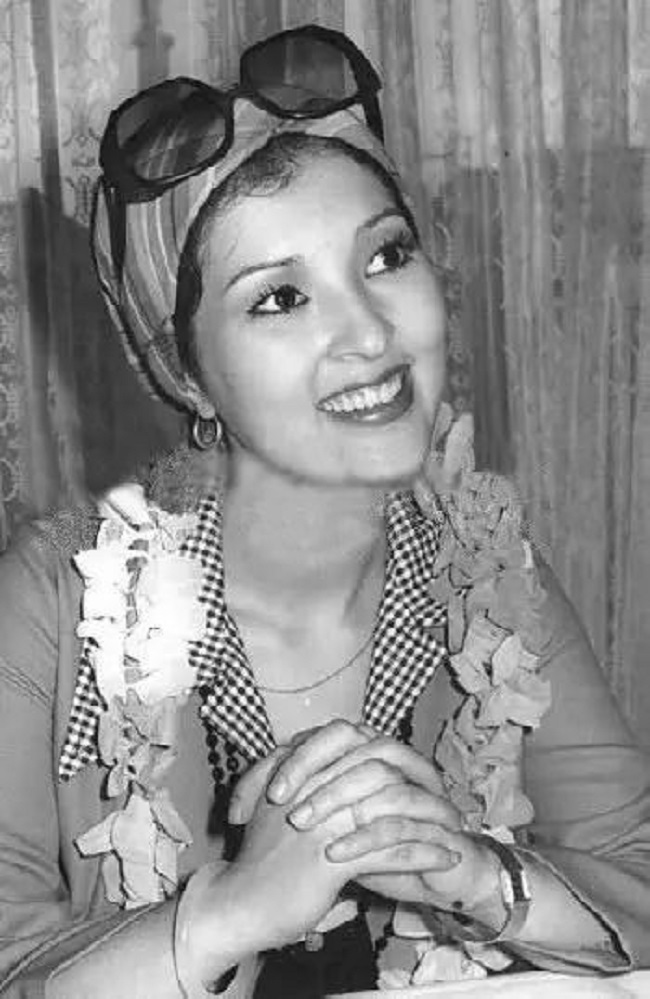 Bạch Tiểu Mạn qua đời khi chỉ mới 18 tuổi.