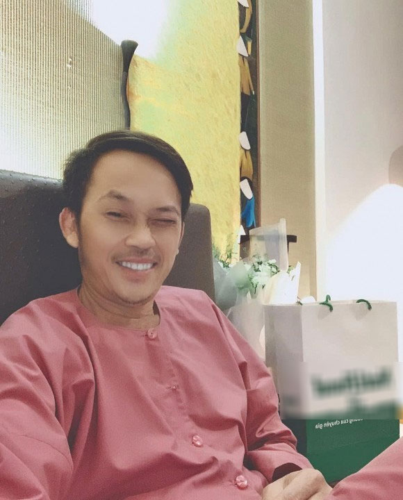 danh hài Hoài Linh, sao Việt